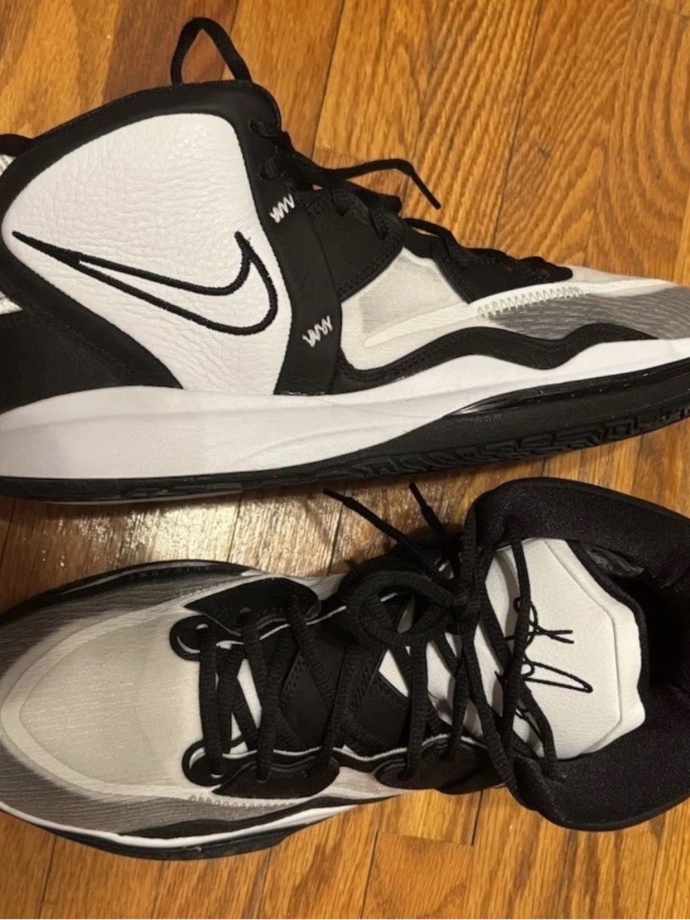 New Nike Kyrie 8 Infinity Men’s Size 12 Black & White